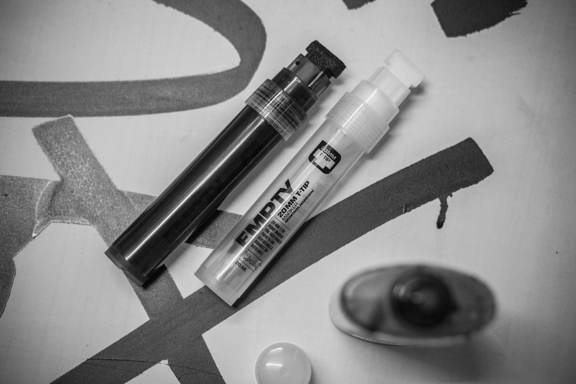 Montana Cans Acrylic Paint Markers Montana Cans Acrylic Paint Markers