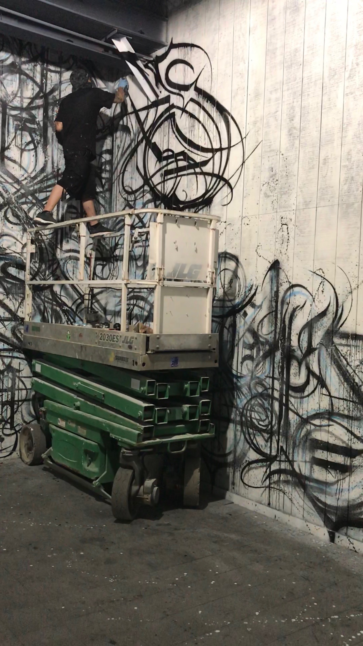 Introducing graffiti artist SAUTE from Los Angeles MONTANACANS BLOG